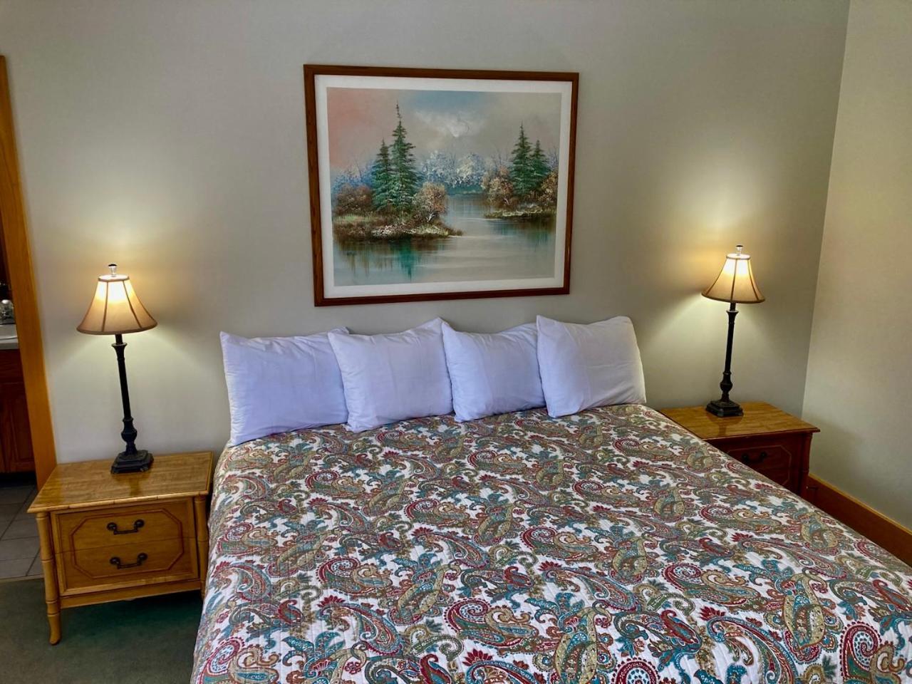Garden Grove Retreat & Lodging Near Pictured Rocks, Fayette, Trails Ngoại thất bức ảnh
